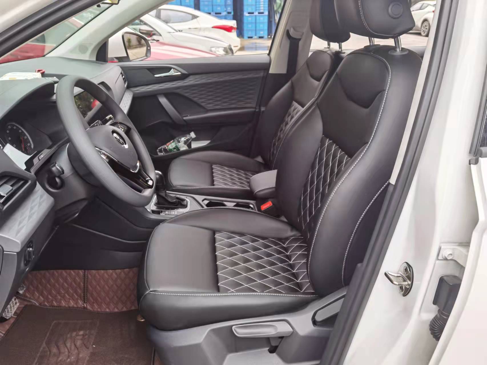 大众途岳草莓APP色板下载